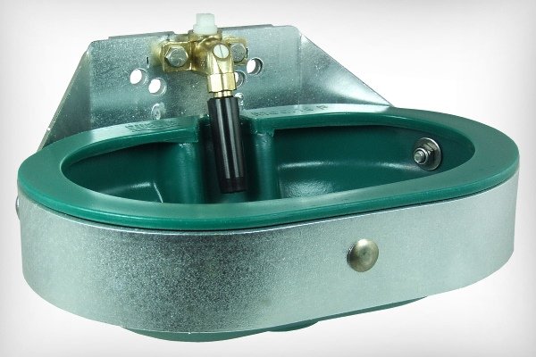 Стайня для коней: проектування і будівництво своїми руками