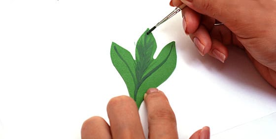 Квіти з фоамирана своїми руками: покрокова фото інструкція з описом Квіти з фоамирана своїми руками: покрокова фото інструкція з описом