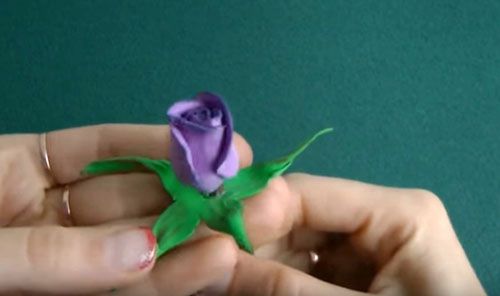 Квіти з фоамирана своїми руками: покрокова фото інструкція з описом Квіти з фоамирана своїми руками: покрокова фото інструкція з описом