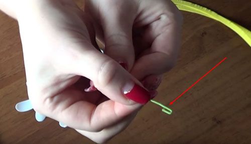 Квіти з фоамирана своїми руками: покрокова фото інструкція з описом Квіти з фоамирана своїми руками: покрокова фото інструкція з описом