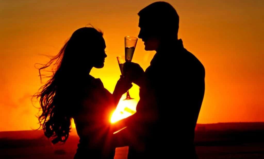 До чого свербить кінчика крила носа?