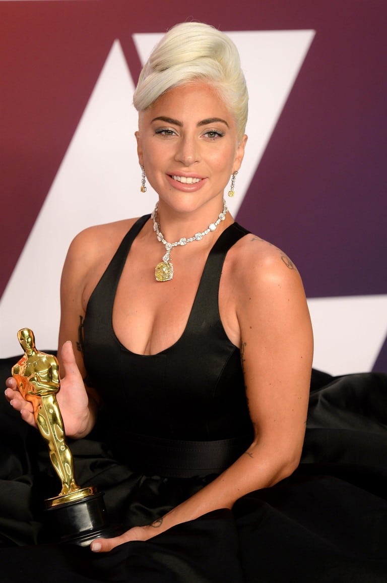 Модні аксесуари весни і літа 2019 (70 фото) Модні аксесуари весни і літа 2019 (70 фото)