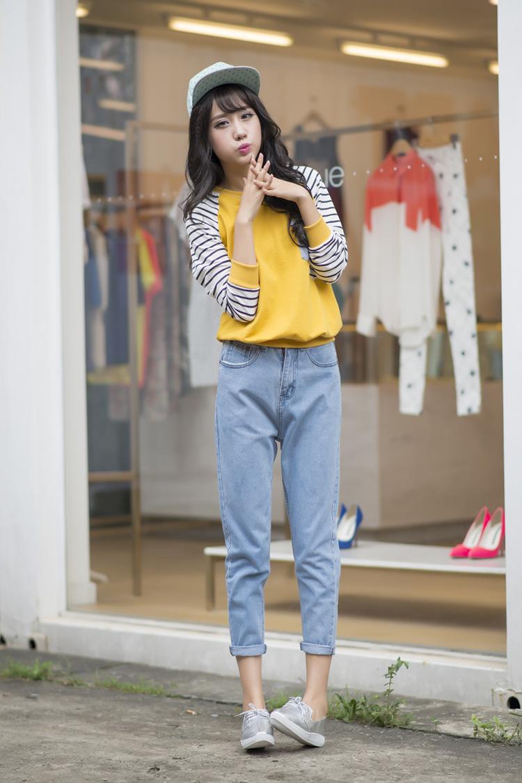 З чим носити світлі джинси (50 фото)