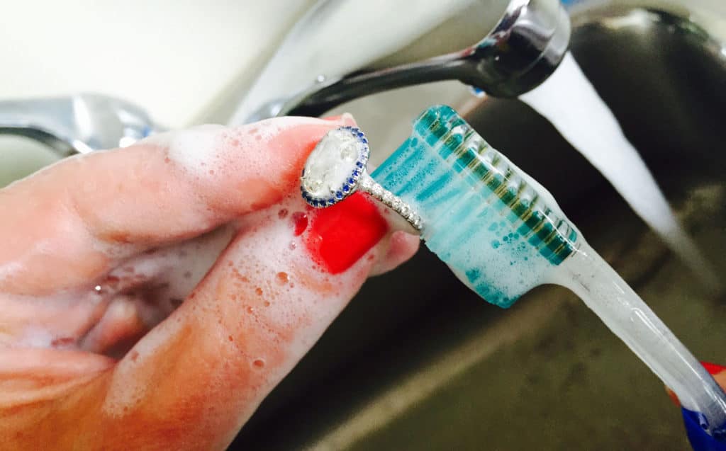 Як почистити золото в домашніх умовах Як почистити золото в домашніх умовах