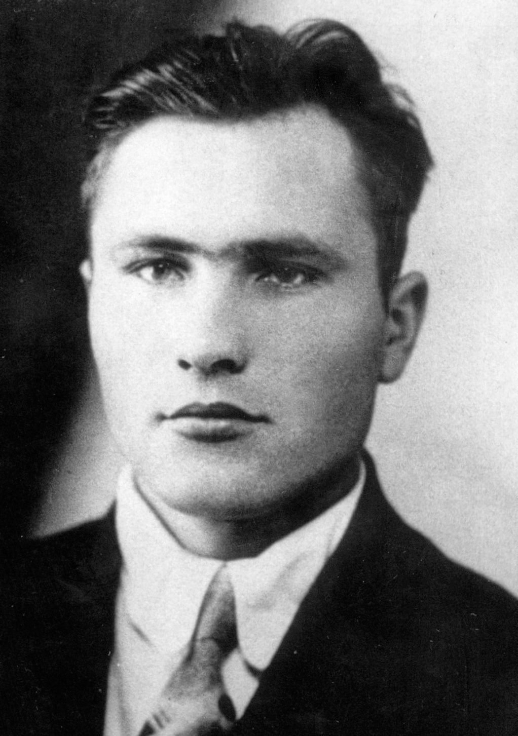 Василь Шукшин   великий російський режисер, а також письменник