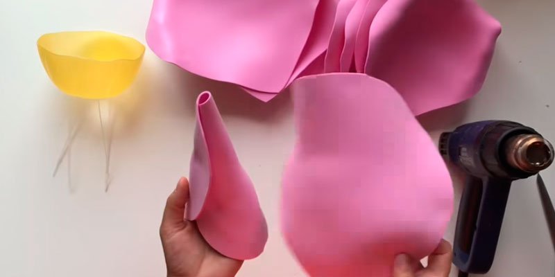 Світильник з фоамирана своїми руками: 7 майстер класів простих і красивих Світильник з фоамирана своїми руками: 7 майстер класів простих і красивих