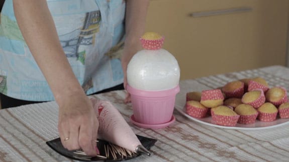 Солодкий букет своїми руками: покрокова фото інструкція