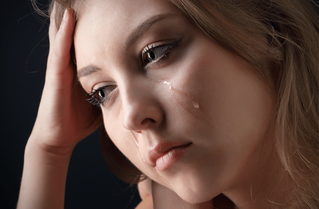 До чого свербить праве око: по дням тижня, а також у різний час До чого свербить праве око: по дням тижня, а також у різний час