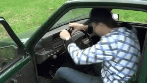 Що означає сон про викрадення машини — 45 тлумачень за різними сонникам