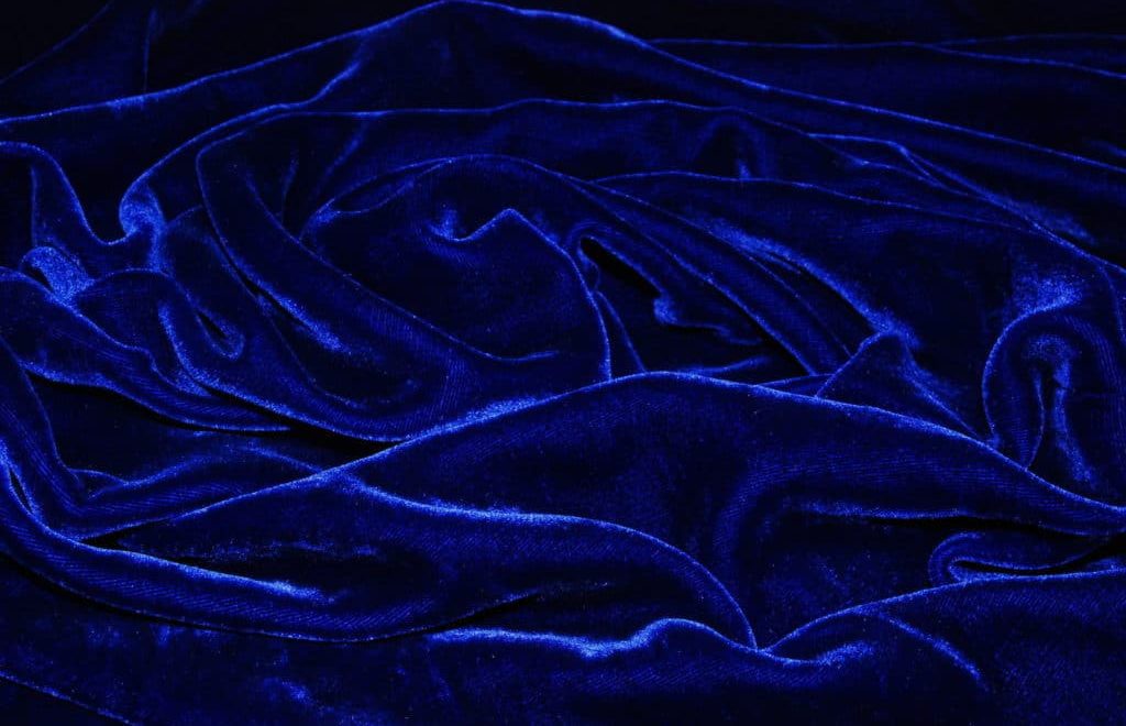 Як зшити штори своїми руками: легкі штори; важкі портьєри з ламбрекенами Як зшити штори своїми руками: легкі штори; важкі портьєри з ламбрекенами