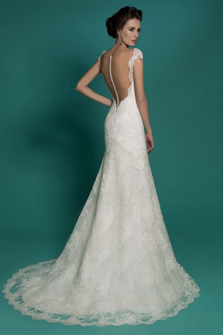 Як носити сукні з відкритою спиною (51 фото) Як носити сукні з відкритою спиною (51 фото)