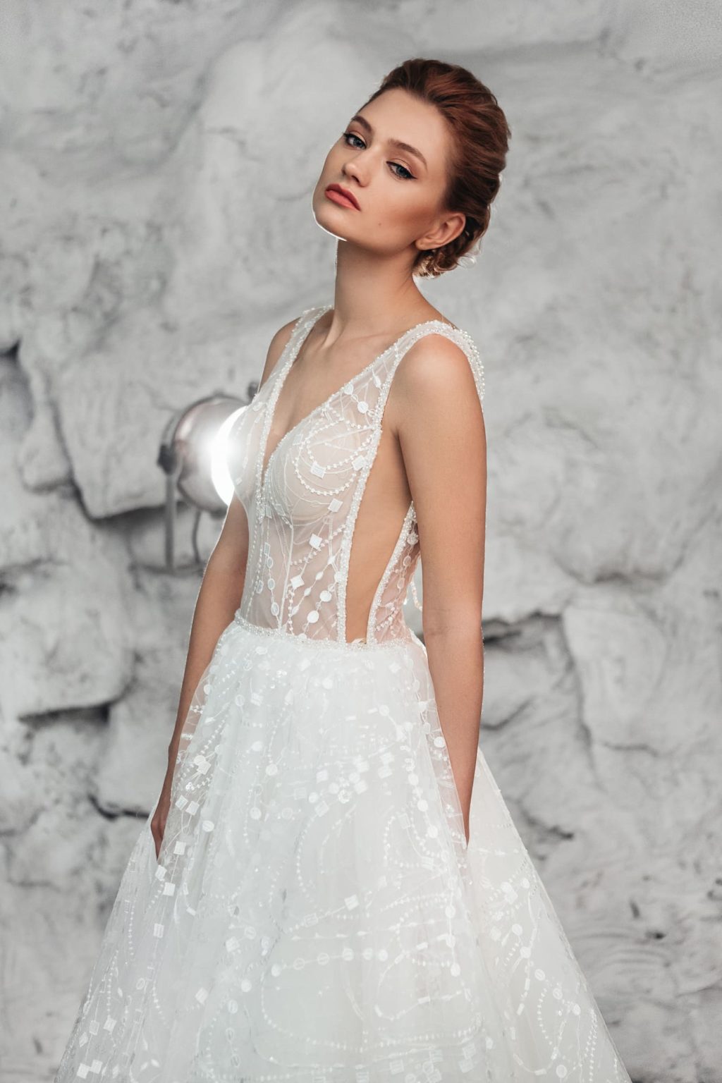 Як носити сукні з відкритою спиною (51 фото) Як носити сукні з відкритою спиною (51 фото)