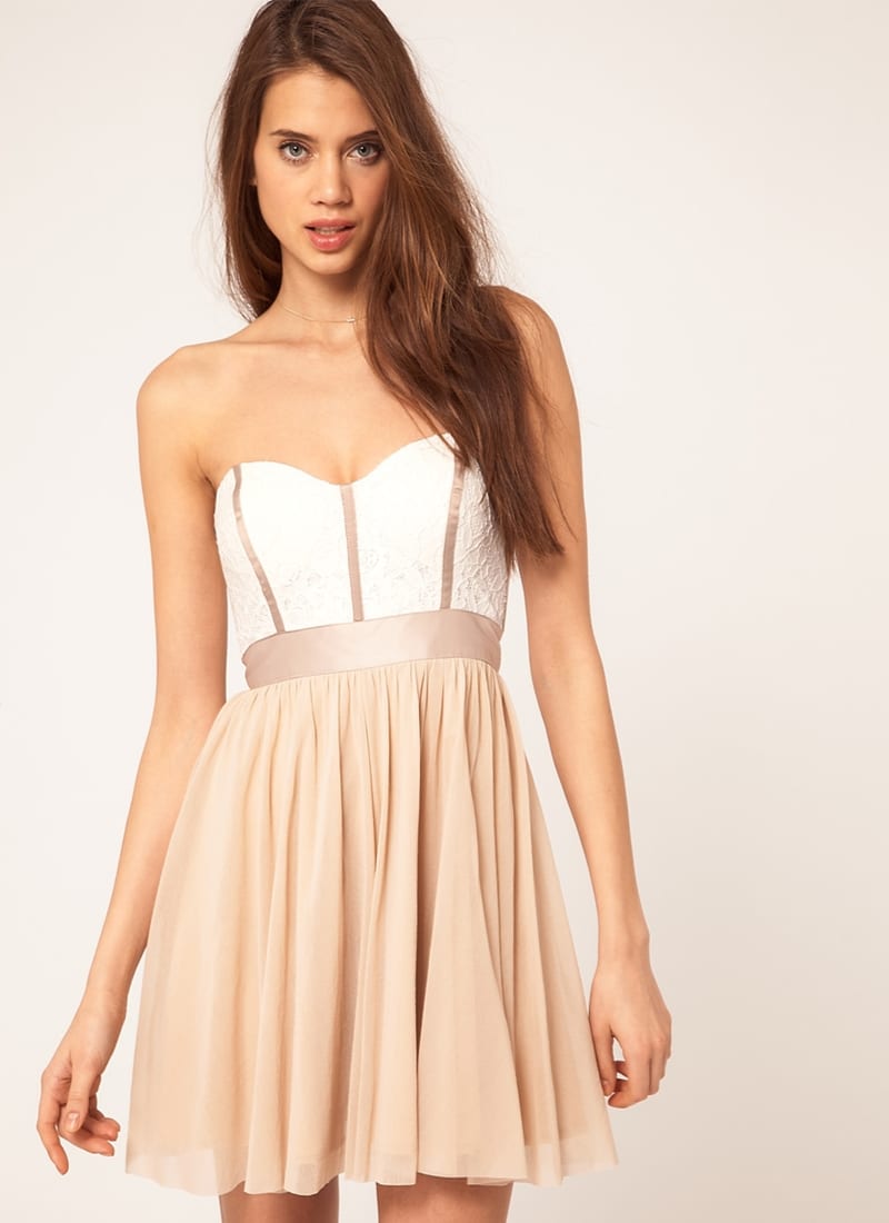 Підбираємо гардероб на фігуру пісочний годинник (110 фото) Підбираємо гардероб на фігуру пісочний годинник (110 фото)