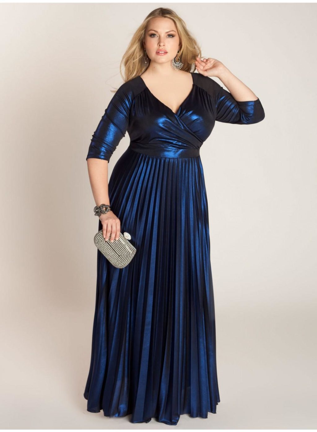 Підбираємо гардероб на фігуру пісочний годинник (110 фото) Підбираємо гардероб на фігуру пісочний годинник (110 фото)