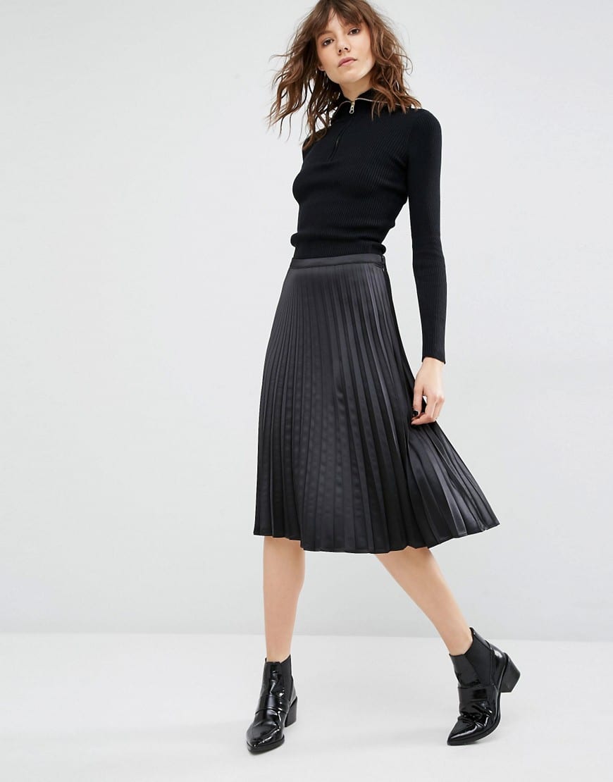 Підбираємо гардероб на фігуру пісочний годинник (110 фото) Підбираємо гардероб на фігуру пісочний годинник (110 фото)