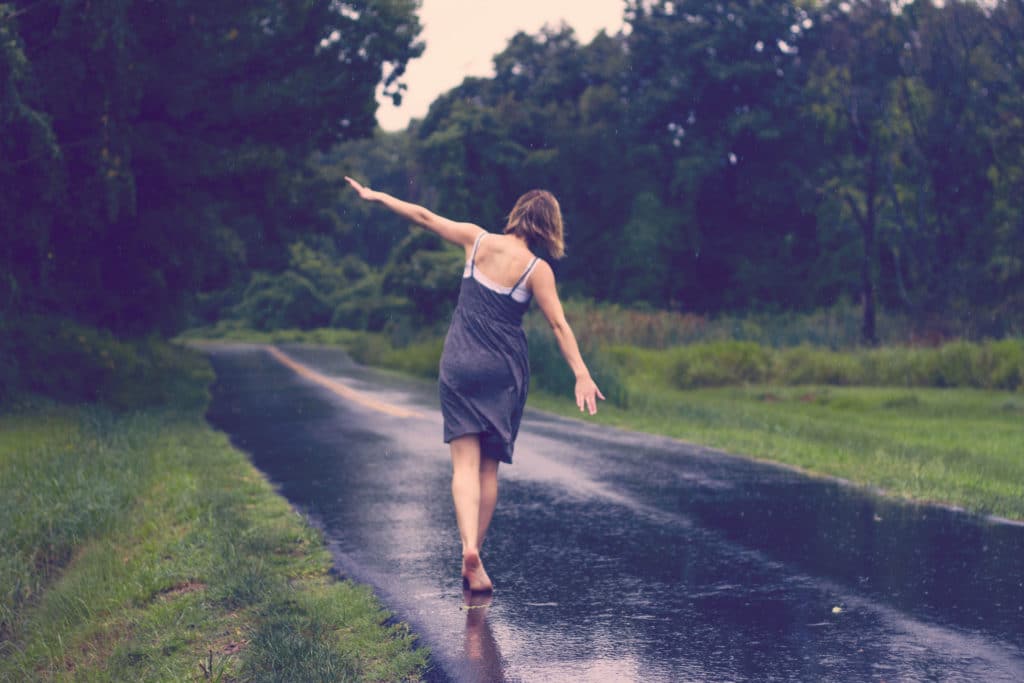 Чим зайнятися дівчині коли нудно вдома? Чим зайнятися дівчині коли нудно вдома?