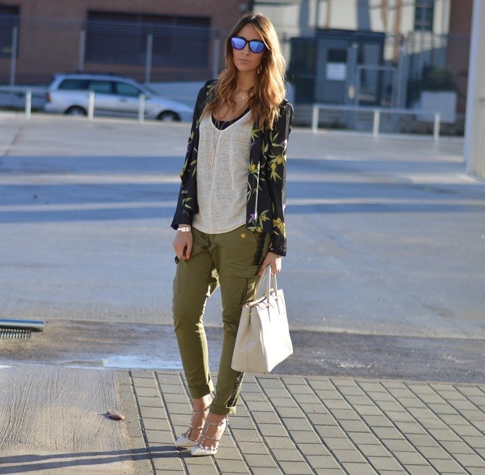 Як правильно носити штани карго (55 фото) Як правильно носити штани карго (55 фото)