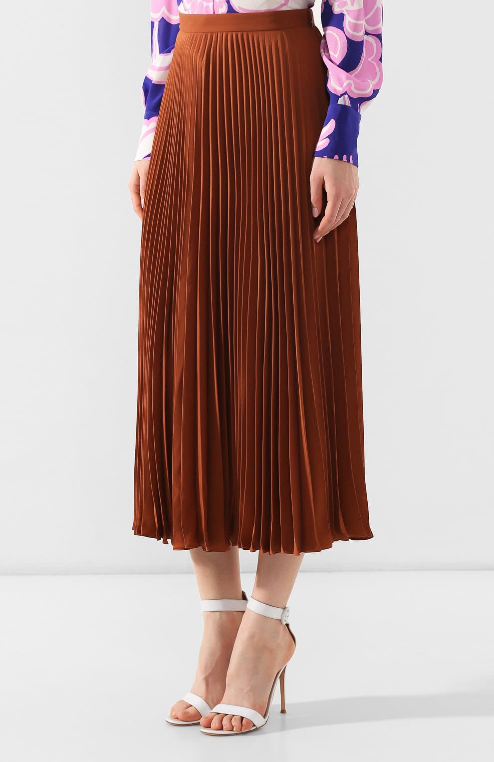 Підбираємо гардероб на фігуру пісочний годинник (110 фото) Підбираємо гардероб на фігуру пісочний годинник (110 фото)