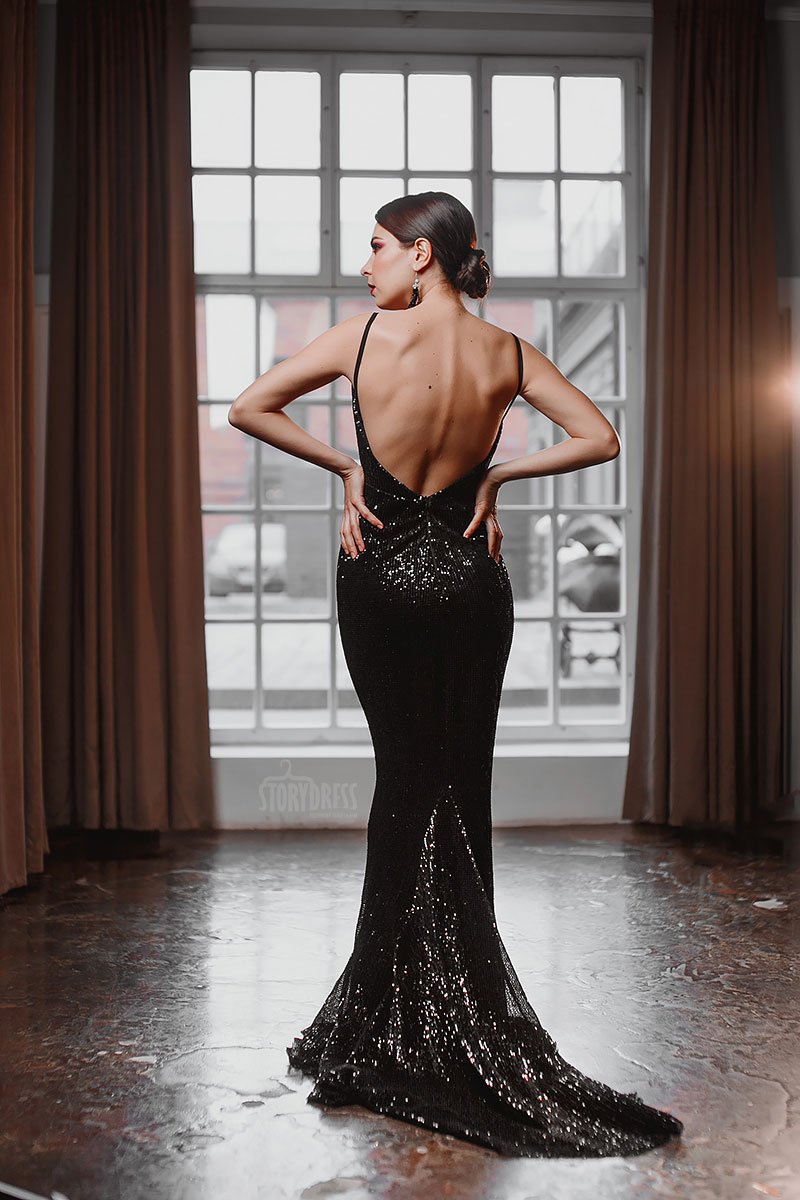 Як носити сукні з відкритою спиною (51 фото) Як носити сукні з відкритою спиною (51 фото)