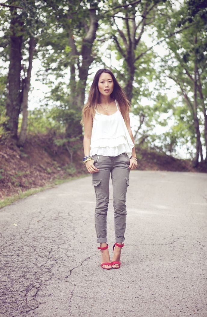 Як правильно носити штани карго (55 фото) Як правильно носити штани карго (55 фото)