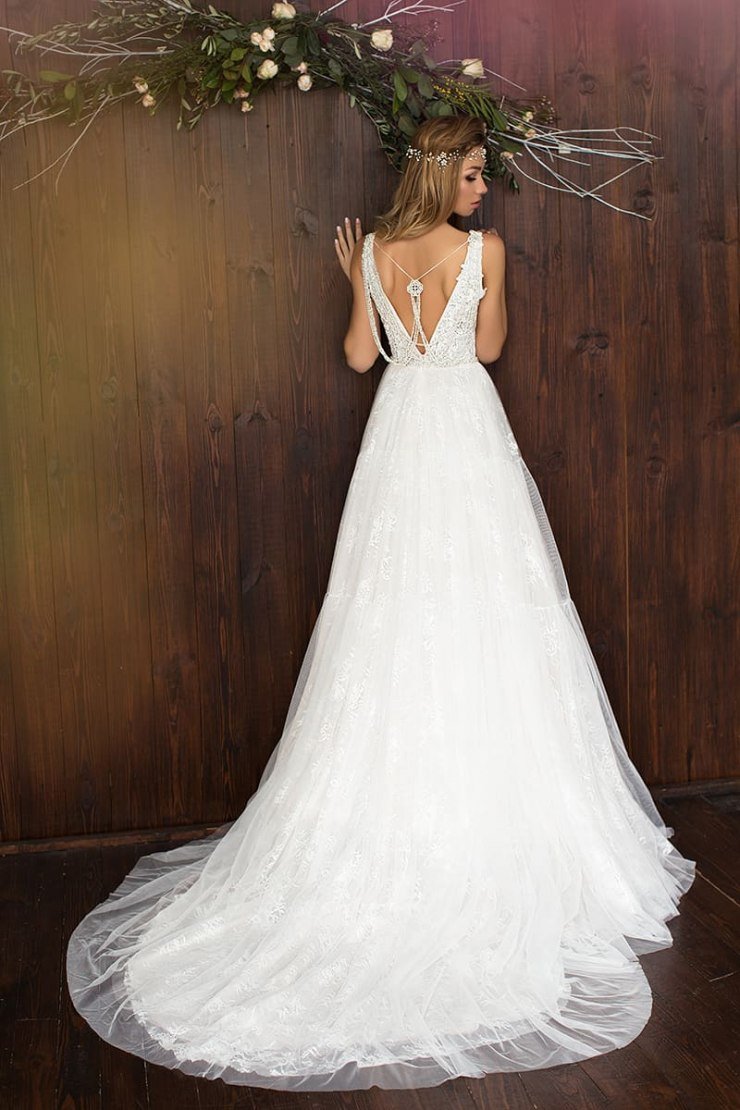 Як носити сукні з відкритою спиною (51 фото) Як носити сукні з відкритою спиною (51 фото)