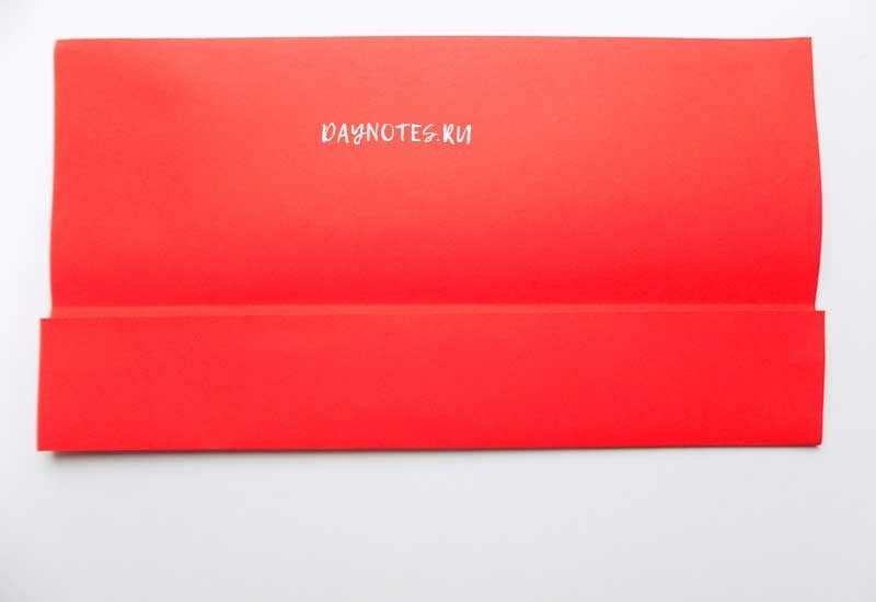 Як зробити пістолет з паперу, який стріляє гумками і папером Як зробити пістолет з паперу, який стріляє гумками і папером