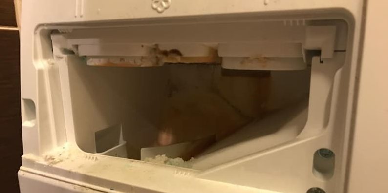 Як очистити пральну машину від бруду і запаху Як очистити пральну машину від бруду і запаху