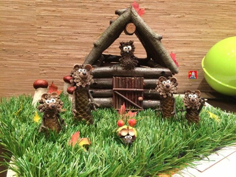 Осінні вироби з шишок своїми руками для школи та дитячого садка Осінні вироби з шишок своїми руками для школи та дитячого садка