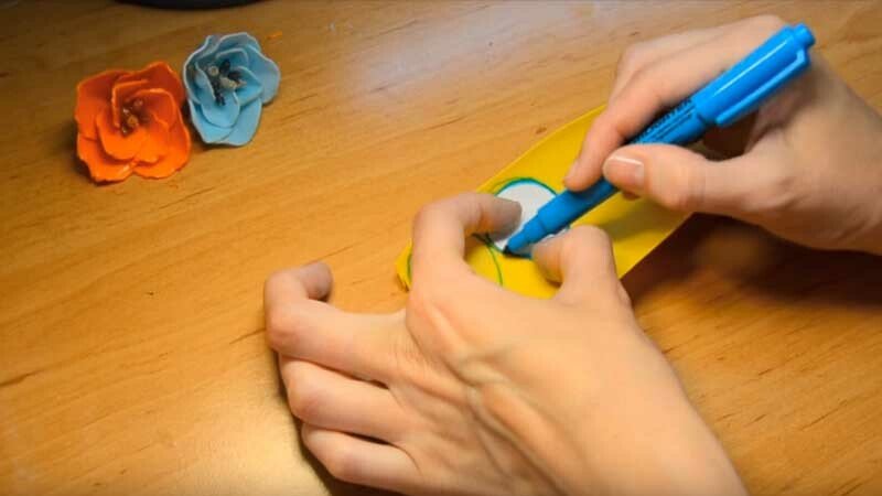 Квіти з пластикових пляшок покроково для початківців — майстер класи для саду та городу