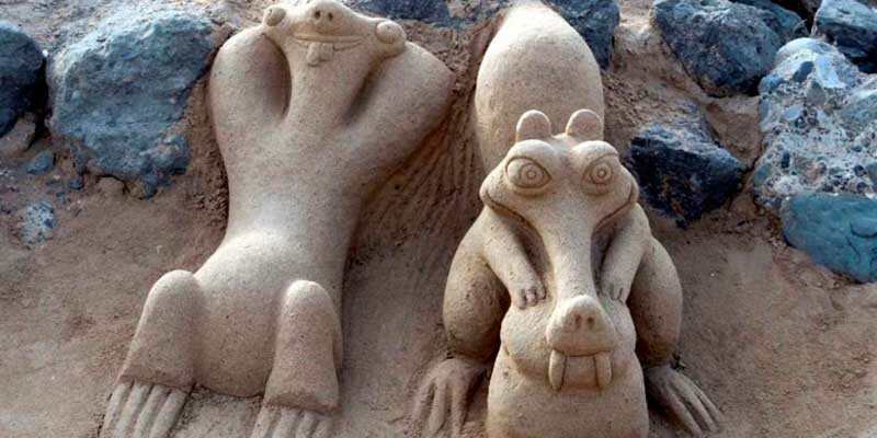 Ігри на пляжі для дітей і дорослих + ігри в таборі на морі Ігри на пляжі для дітей і дорослих + ігри в таборі на морі