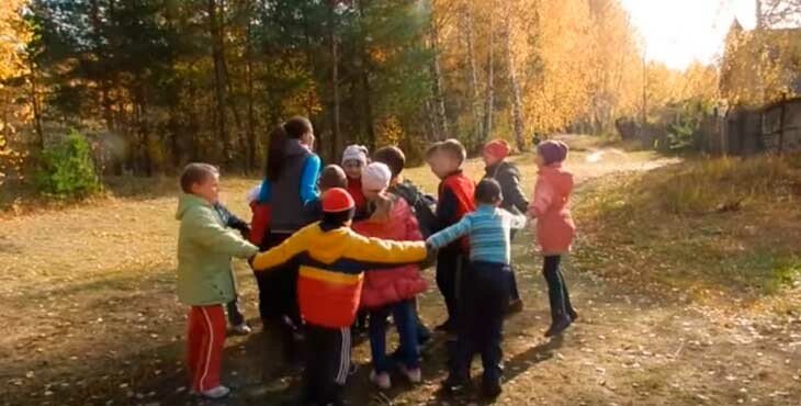 Кращі ігри на знайомство в таборі для дітей старшого та молодшого віку