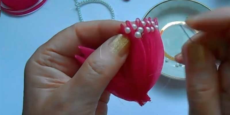 Бант з органзи своїми руками — майстер класи для початківців Бант з органзи своїми руками — майстер класи для початківців