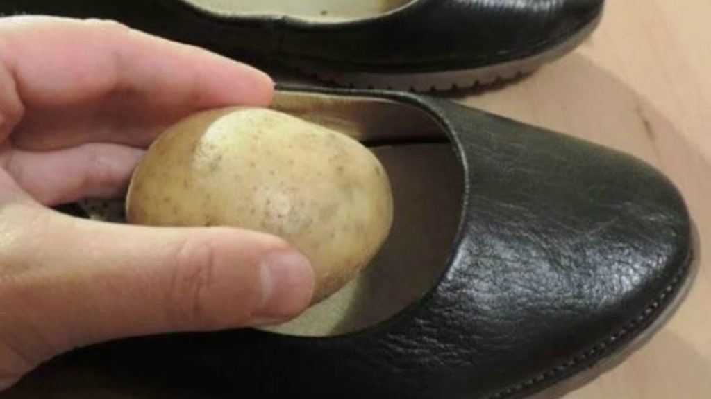 Як розтягнути взуття на розмір більше