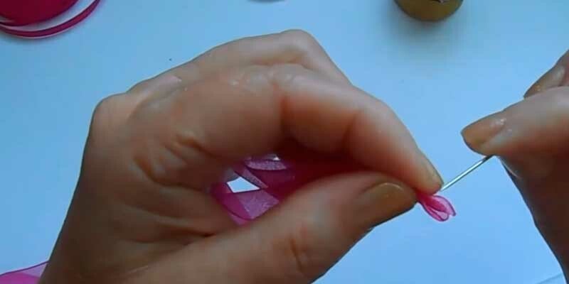 Бант з органзи своїми руками — майстер класи для початківців Бант з органзи своїми руками — майстер класи для початківців