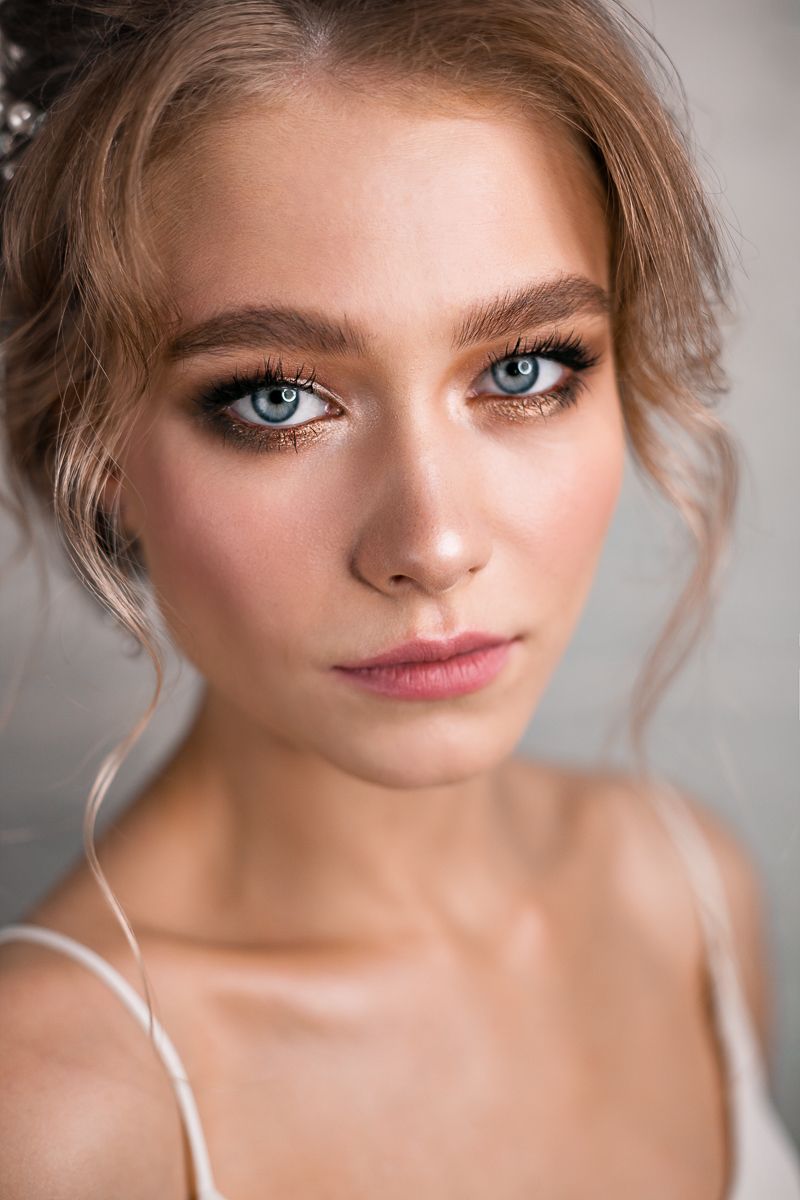 Модні тренди укладання брів в 2020 (45 фото) Модні тренди укладання брів в 2020 (45 фото)