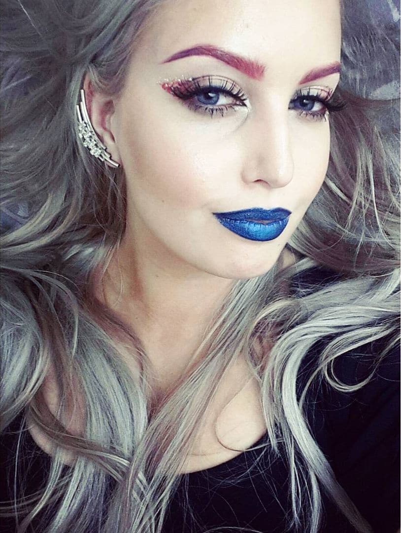 Модні тренди укладання брів в 2020 (45 фото) Модні тренди укладання брів в 2020 (45 фото)