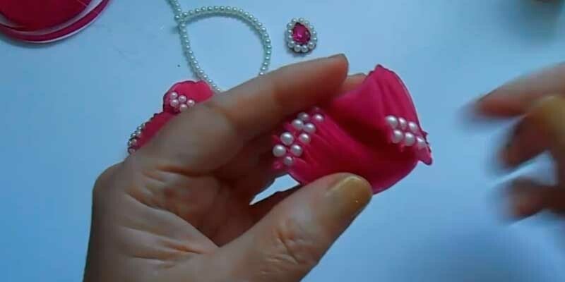 Бант з органзи своїми руками — майстер класи для початківців Бант з органзи своїми руками — майстер класи для початківців