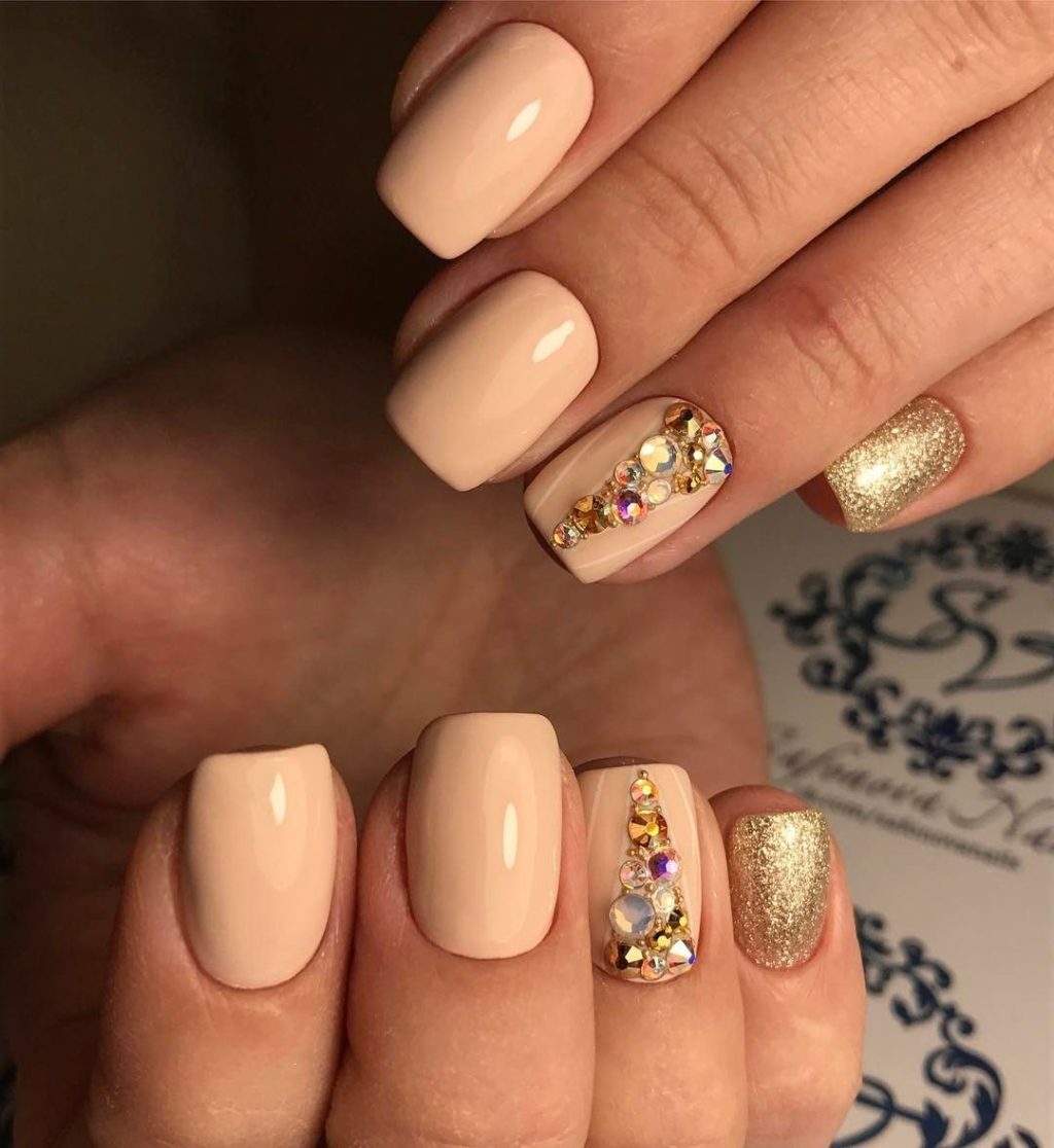 Модні літній манікюр 2020. Головні тренди річного манікюру 2020 (87 фото) Модні літній манікюр 2020. Головні тренди річного манікюру 2020 (87 фото)