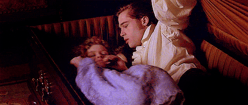 Як розшифрувати сон про дитину в труні — 42 значення