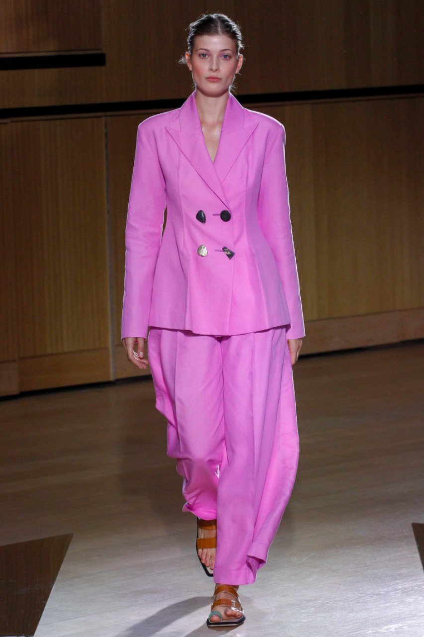 Модні тренди та новинки весни 2020. Що носити майбутньої навесні 2020? (82 фото) Модні тренди та новинки весни 2020. Що носити майбутньої навесні 2020? (82 фото)