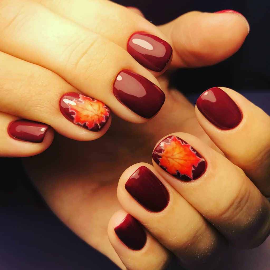 Модний осінній манікюр 2020. Головні тренди річного манікюру (87 фото) Модний осінній манікюр 2020. Головні тренди річного манікюру (87 фото)