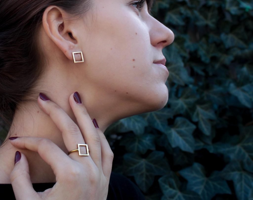 Модні прикраси 2020 (51 фото) Модні прикраси 2020 (51 фото)