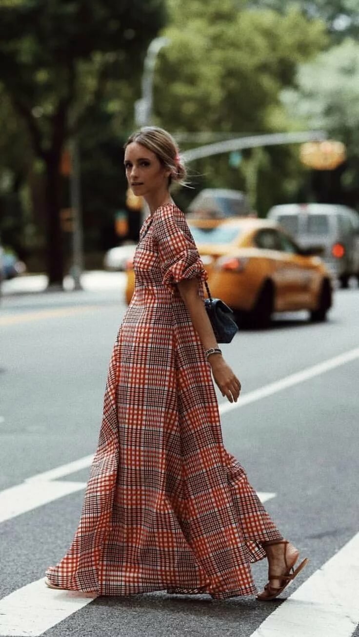 Модні сукні 2020 ( фото) Модні сукні 2020 ( фото)