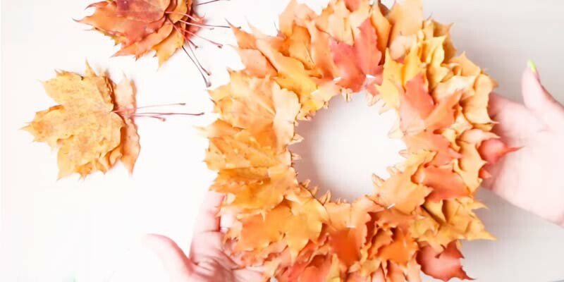 Вироби з природного матеріалу на тему осінь для дитячого садка і школи Вироби з природного матеріалу на тему осінь для дитячого садка і школи