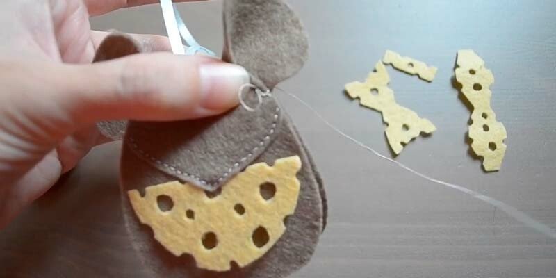 Мишка з фетру своїми руками з викрійками — символ 2020 року Мишка з фетру своїми руками з викрійками — символ 2020 року