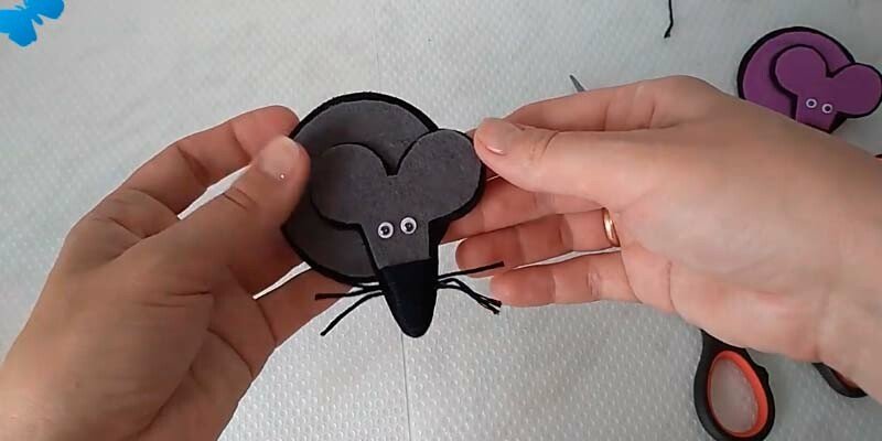 Мишка з фетру своїми руками з викрійками — символ 2020 року Мишка з фетру своїми руками з викрійками — символ 2020 року