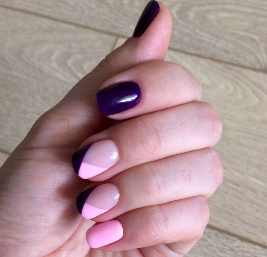 Модний зимовий манікюр 2020. Головні тренди зимового сезону (84 фото) Модний зимовий манікюр 2020. Головні тренди зимового сезону (84 фото)