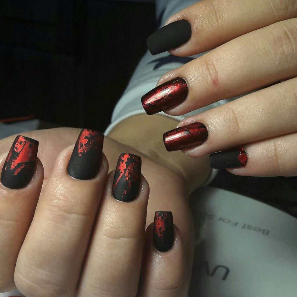 Модний осінній манікюр 2020. Головні тренди річного манікюру (87 фото) Модний осінній манікюр 2020. Головні тренди річного манікюру (87 фото)