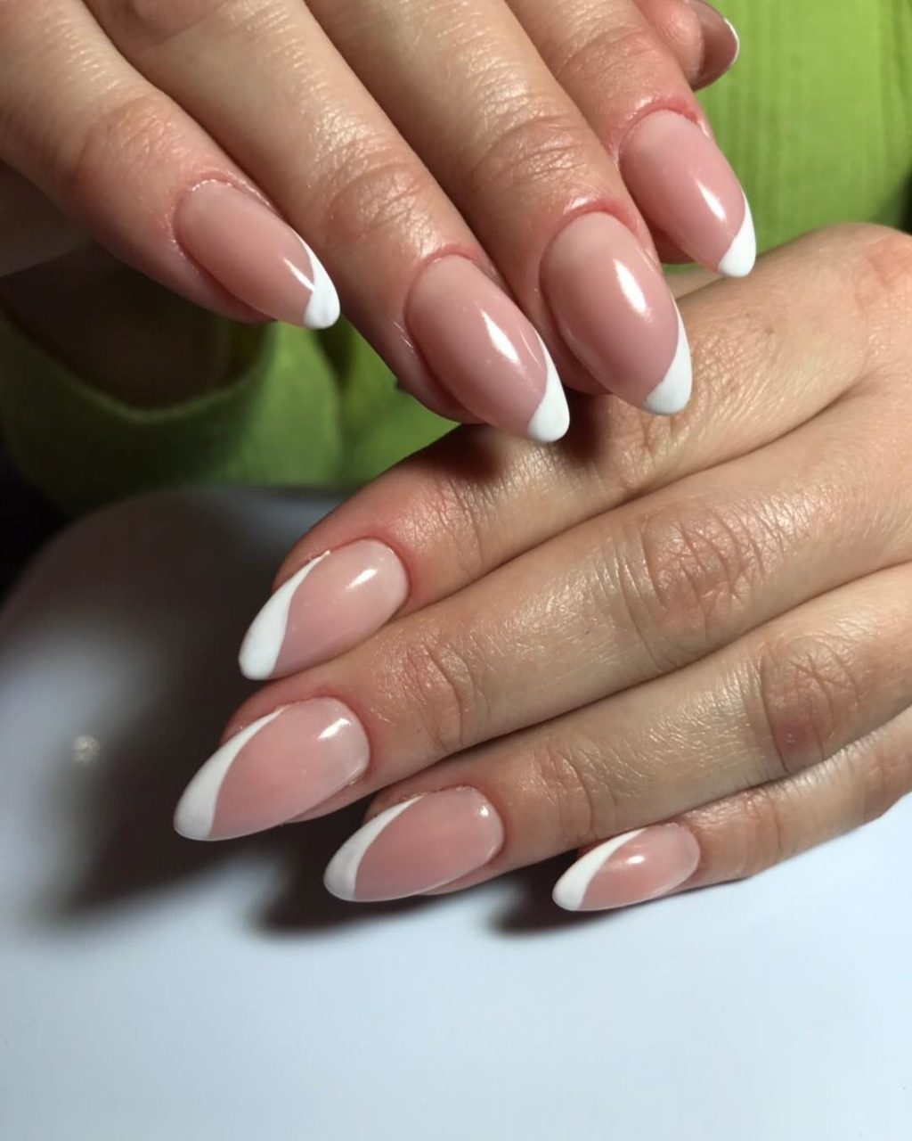 Модний весняний манікюр 2020. Головні тренди весняної манікюру (88 фото) Модний весняний манікюр 2020. Головні тренди весняної манікюру (88 фото)