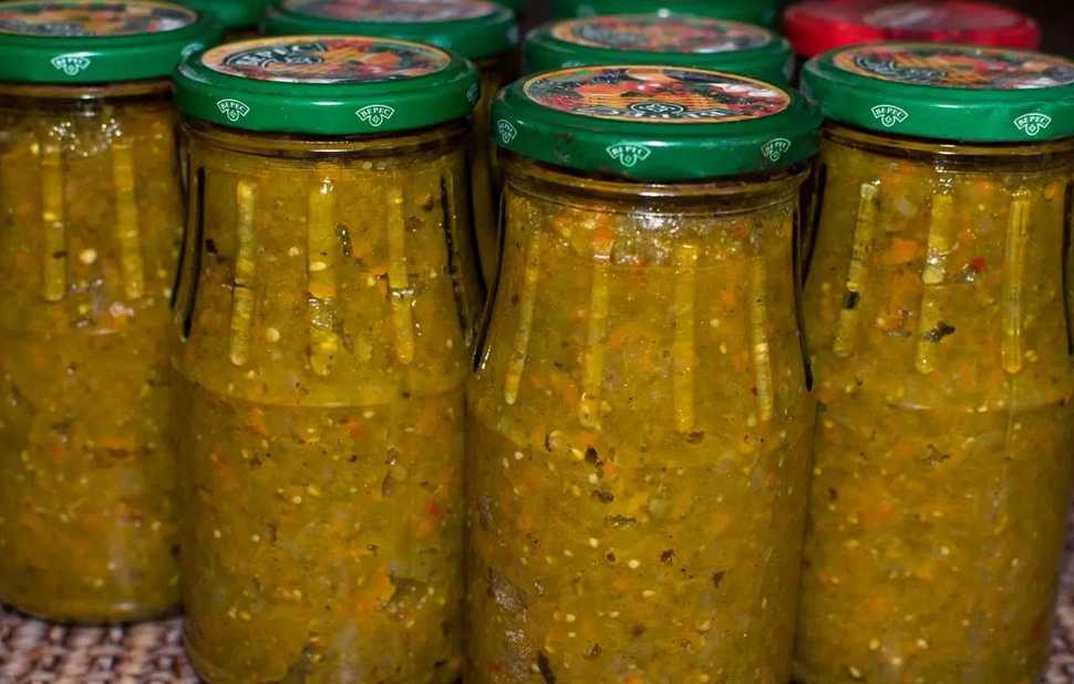 5 смачних і простих заготовок із зелених томатів